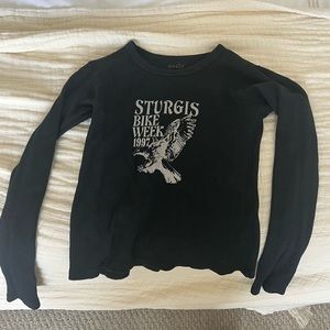 Brandy Melville Long Sleeve Graphic Thermal